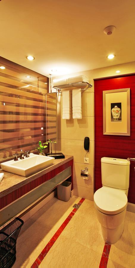 Chengdu Tianyou International Hotel Exterior photo