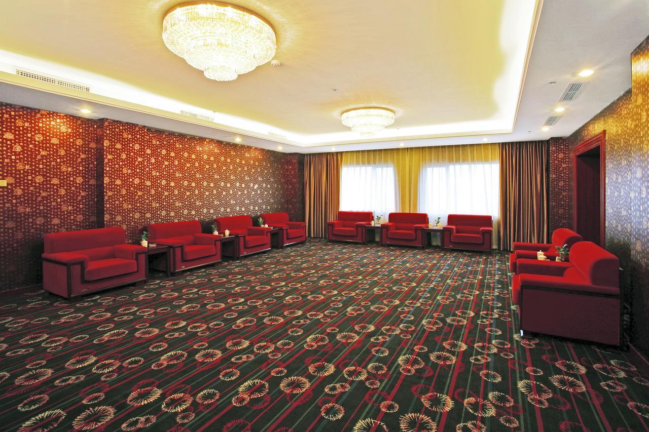 Chengdu Tianyou International Hotel Exterior photo